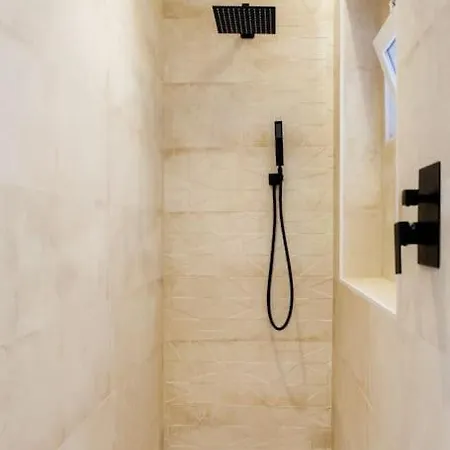 Atico Exclusivo Con Terraza En Santa Catalina Apartment Seville