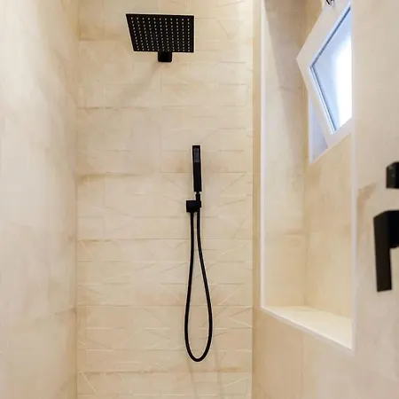 Atico Exclusivo Con Terraza En Santa Catalina *