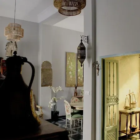 Casa Xanadu - Boutique With Terraces Guest house