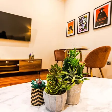 Pedro Nino Eleven Suites Apartment