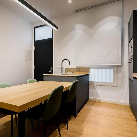 Rentalsevilla Gravina Apartment