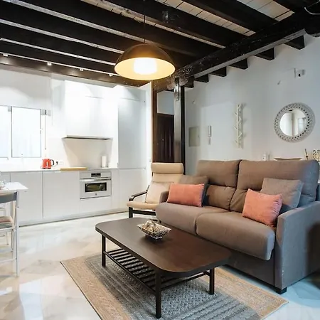 Ad2b Apartment, 300m From Cathedral With 2br