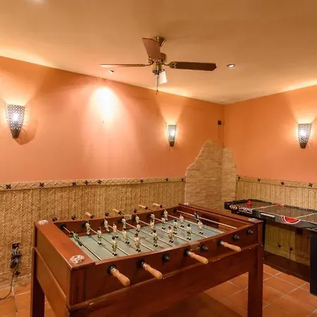 Casa Con Pista De Padel Castilblanco De Arroyos By Ruralidays *