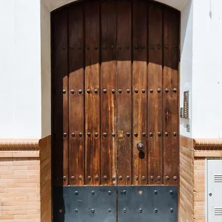 Ad2b Apartment, 300m From Cathedral With 2br Apartment *