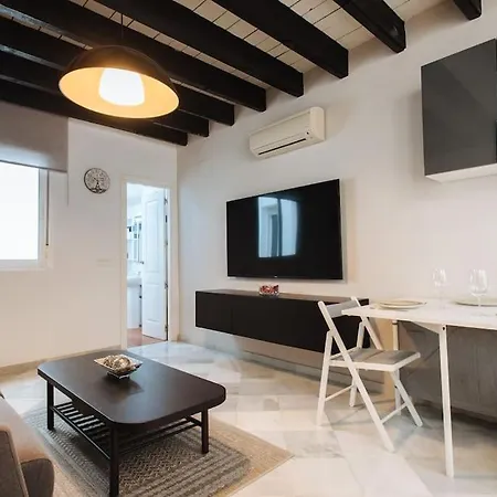 Ad2b Apartment, 300m From Cathedral With 2br *