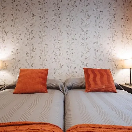 Ad2b Apartment, 300m From Cathedral With 2br Seville
