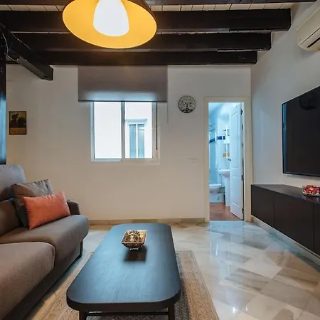 Ad2b Apartment, 300m From Cathedral With 2br Apartment Seville