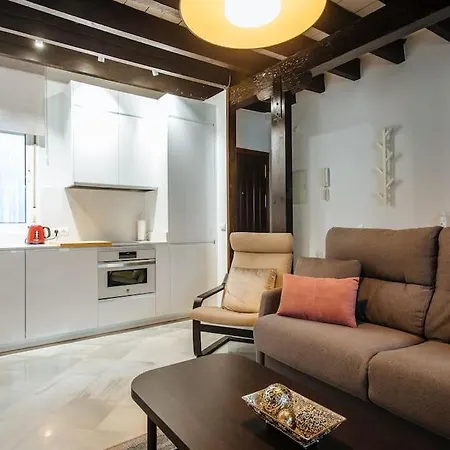 Ad2b Apartment, 300m From Cathedral With 2br