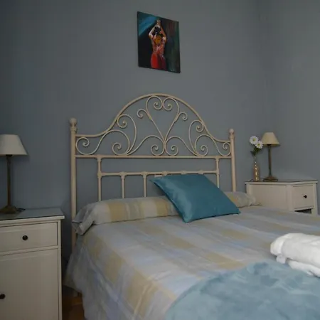 Marques De San Lorenzo -2 & Free Parking *