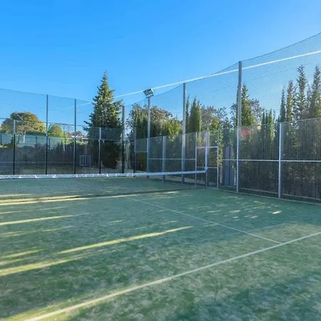 Casa Con Pista De Padel Castilblanco De Arroyos By Ruralidays Сasa de vacaciones