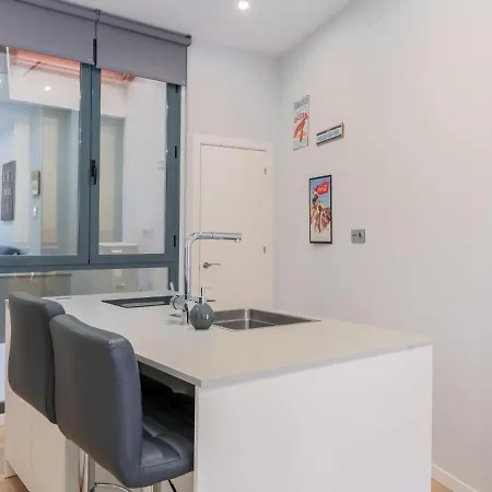 Holi-rent Padre Manjon Apartment Seville
