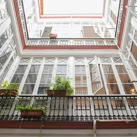 Descalzos Apartment *