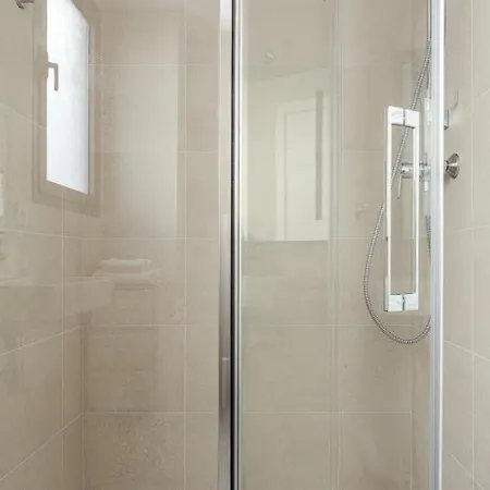 Apartment Uxama Luxury Penthouse En Triana - Terraza Y Parking Privados - Piscina Seville