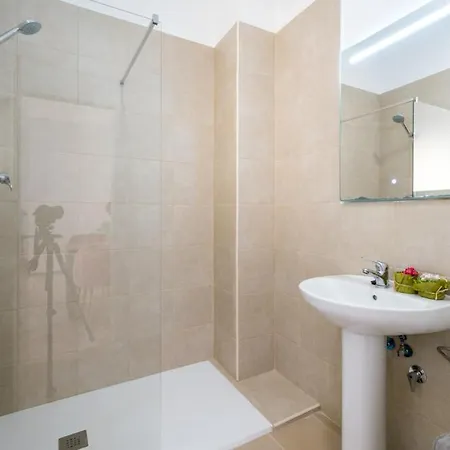 Apartment Olehousing-san Lorenzo