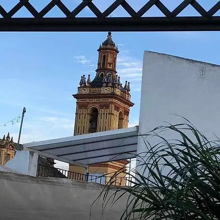 Apartment Atico San Bernardo Terraza Y Parking Incluido