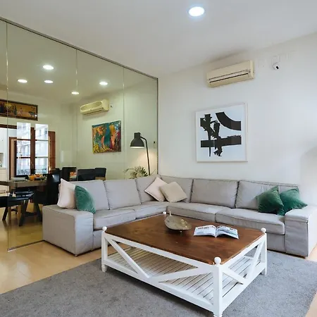 Homeyseville-amazing Views Cathedral Tomas De Ibarra - 8 Pax, Parking Optional Apartment *