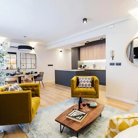 Modern And Luxury- 2bd 2bth- Socorro Apartment Seville