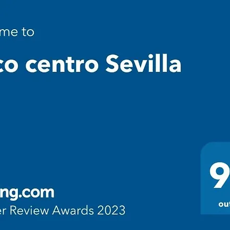 Apartamento Casco Historico Con Atico. *