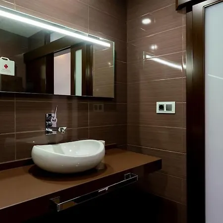 Apartment Fr26 Luxurious Apartment, 2 Minutes From Cathedral *