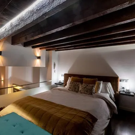 Apartment Fr26 Luxurious Apartment, 2 Minutes From Cathedral Seville