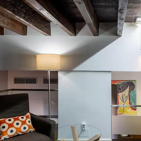 Fr26 Luxurious Apartment, 2 Minutes From Cathedral *
