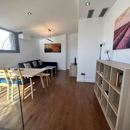 Apartment Atico San Bernardo Terraza Y Parking Incluido Seville
