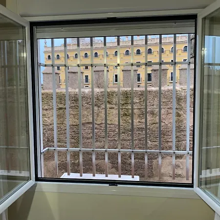 Apartment Piso Muralla Macarena *