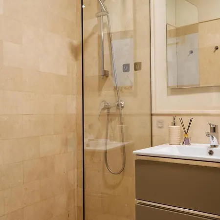 Apartment Homeyseville-amazing Views Cathedral Tomas De Ibarra - 8 Pax, Parking Optional *