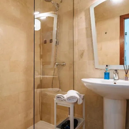 Homeyseville-amazing Views Cathedral Tomas De Ibarra - 8 Pax, Parking Optional *