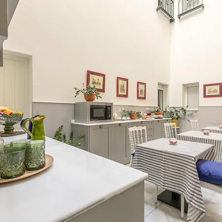 Nuea Alameda 2* Севилья