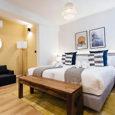 Apartment Modern And Luxury- 2bd 2bth- Socorro Seville