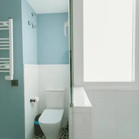 Modern And Luxury- 2bd 2bth- Socorro Apartment *
