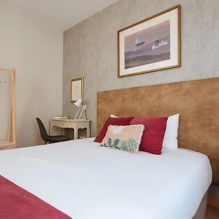 Hostly Acetres 2a-penthouse In Center-fibre-parking Opt Apartment Seville