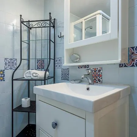 Apartment Vive Encantos De En Triana Seville