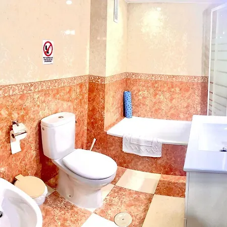Zona Palacio De Duenas Y Setas * Sevilla