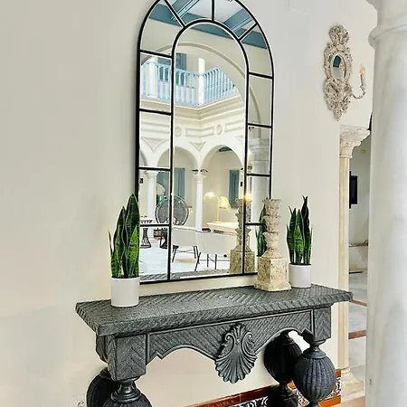Itaca By Soho Boutique