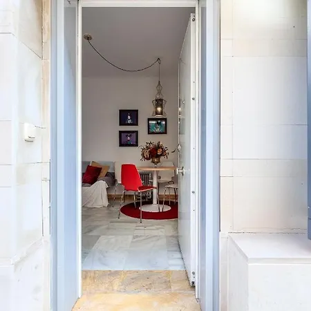 Amazing In The Old Apartment