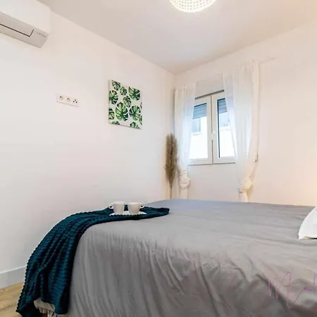 Apartment 2 Apartamento En Estadio Sevilla 6 Plazas 3 Hab Y Metro Seville