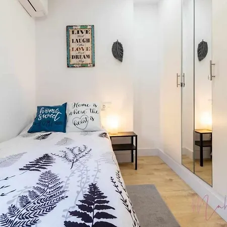 Apartment 2 Apartamento En Estadio Sevilla 6 Plazas 3 Hab Y Metro