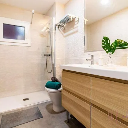 2 Apartamento En Estadio Sevilla 6 Plazas 3 Hab Y Metro Apartment Seville