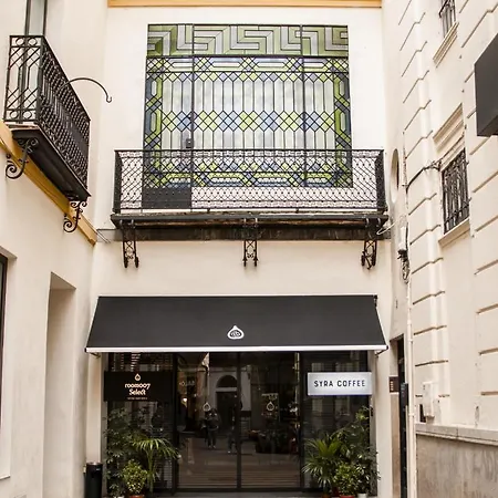 Select Tetuan 3* Seville