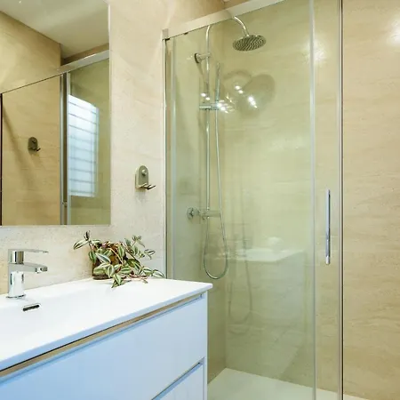 Urban Pulses Nervion Apartment
