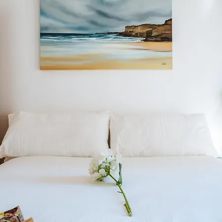 Apartamento Distinguido Y Centrico En San Bernardo Sevilla