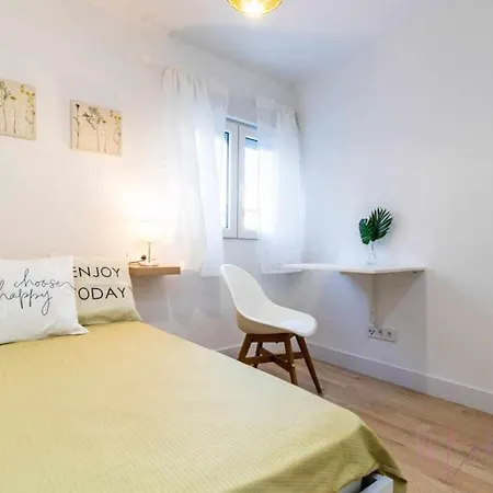 2 Apartamento En Estadio Sevilla 6 Plazas 3 Hab Y Metro Apartment *