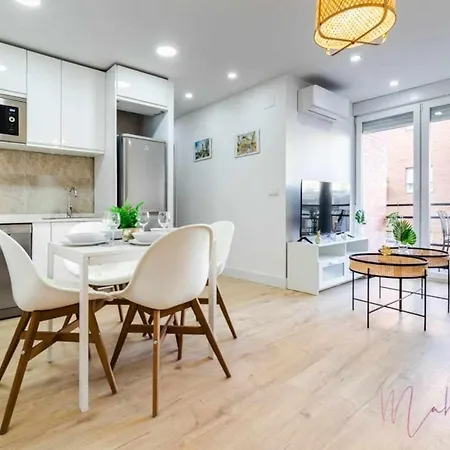 2 Apartamento En Estadio Sevilla 6 Plazas 3 Hab Y Metro