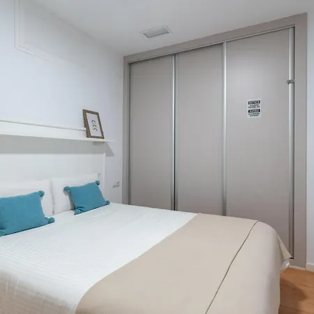 Apartment Locksmith - Park Option Seville