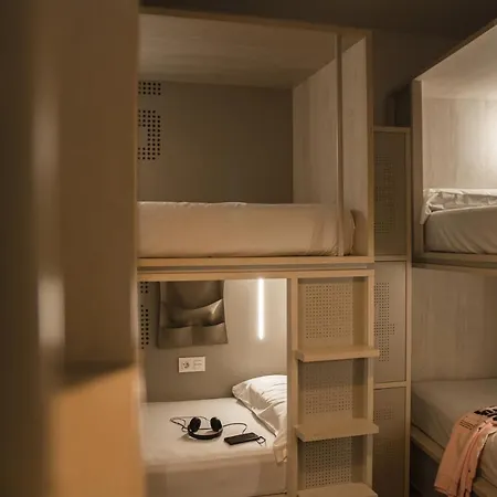 بيت شباب Room00 Salvador