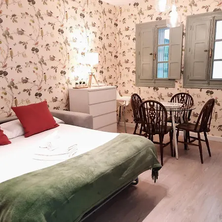 Apartamento Alvarez Quintero Superior