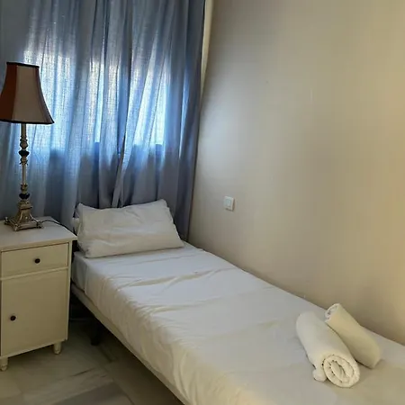Apartment Atico Triana Con Piscina Privada *