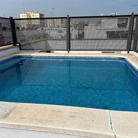 Atico Triana Con Piscina Privada * Seville